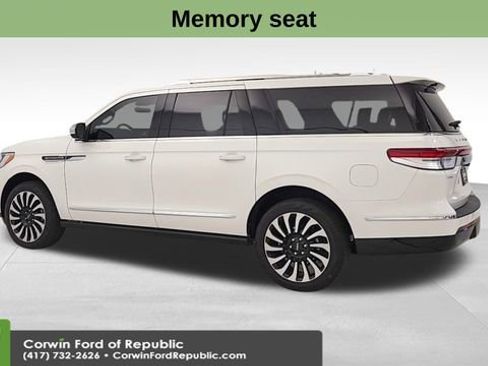 Used 2024 Lincoln Navigator L Black Label image 5