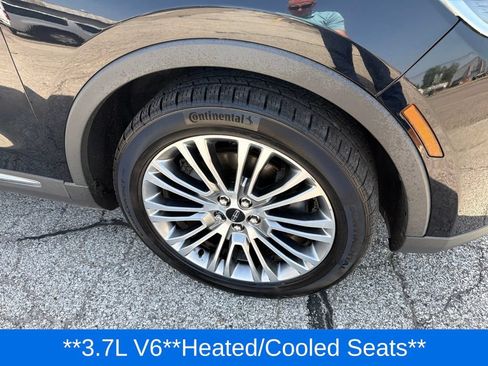 Used 2016 Lincoln MKX Reserve w/ Enhanced Security Package AWD/4WD image 30