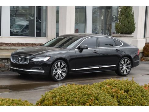 Certified 2025 Volvo S90 B6 Ultra image 8