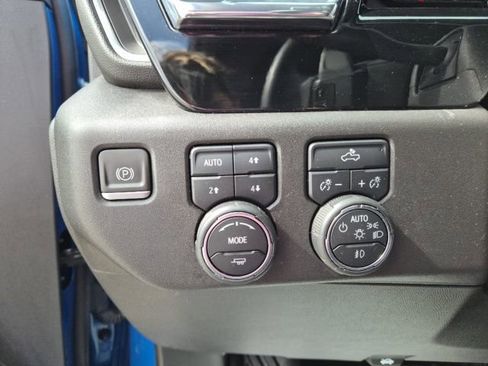 Used 2024 Chevrolet Silverado 1500 LT Trail Boss w/ Protection Package image 16