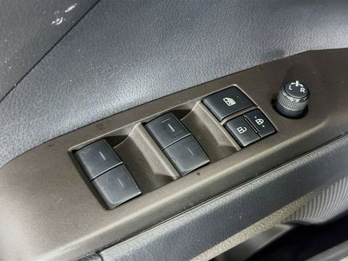 Used 2023 Toyota Camry SE w/ Convenience Package AWD/4WD image 24