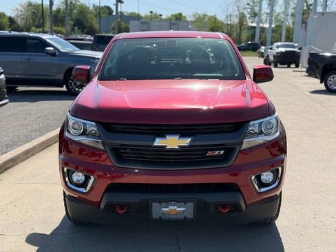 Used 2017 Chevrolet Colorado Z71 AWD/4WD image 3