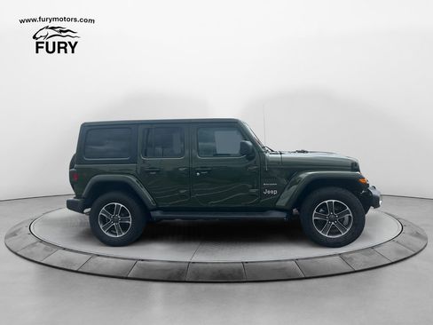 Used 2023 Jeep Wrangler Unlimited Sahara w/ Cold Weather Group AWD/4WD image 2