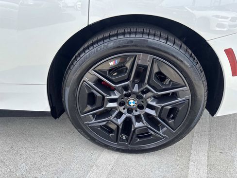Used 2026 BMW iX xDrive60 image 6