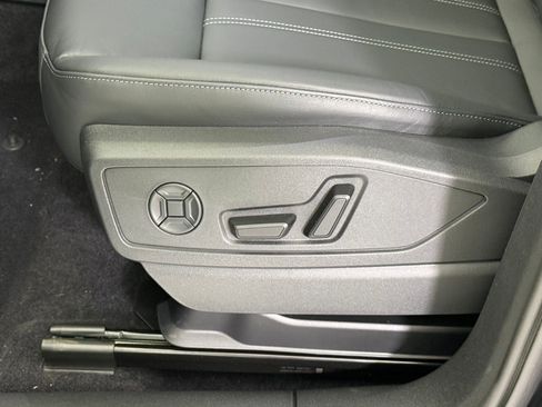 New 2025 Audi Q5 Premium Plus image 14