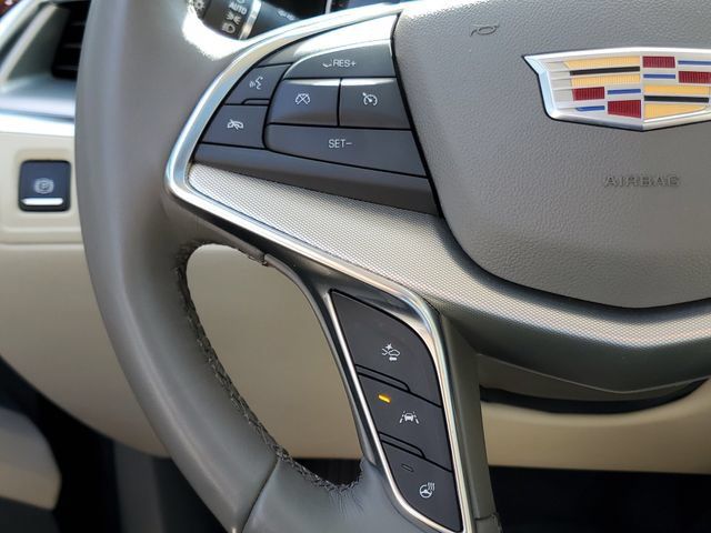 Used 2021 Cadillac XT5 Premium Luxury w/ LPO, Floor Liner Package FWD image 22