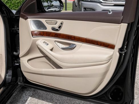 Used 2014 Mercedes-Benz S 550 Sedan image 51