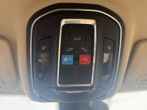 Used 2021 Jeep Grand Cherokee L Limited RWD image 26