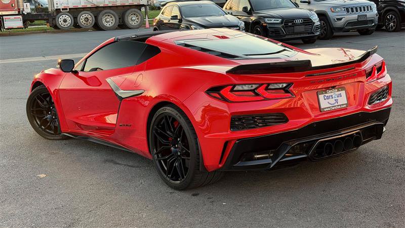 Used 2026 Chevrolet Corvette Z06 RWD image 6
