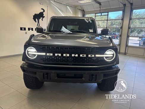 Certified 2024 Ford Bronco Wildtrak AWD/4WD image 3