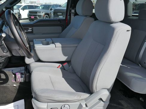 Used 2014 Ford F150 XLT w/ XLT Chrome Package image 27