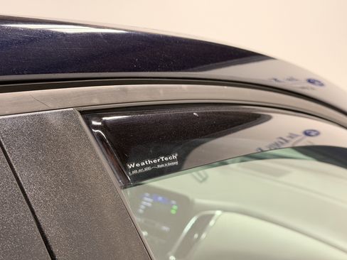 Used 2020 Chevrolet Equinox LS w/ LPO, Floor Liner Package image 29