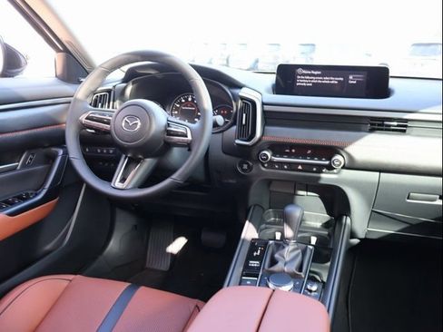 New 2026 MAZDA CX-50 Meridian Edition w/ Weather Package AWD/4WD image 16