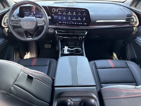 New 2026 Chevrolet Traverse RS image 23