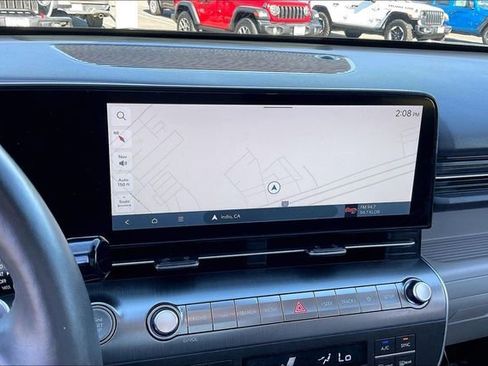 Used 2024 Hyundai Kona Limited image 21