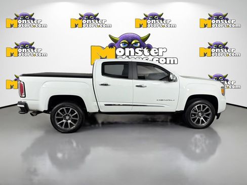 Used 2021 GMC Canyon Denali image 4