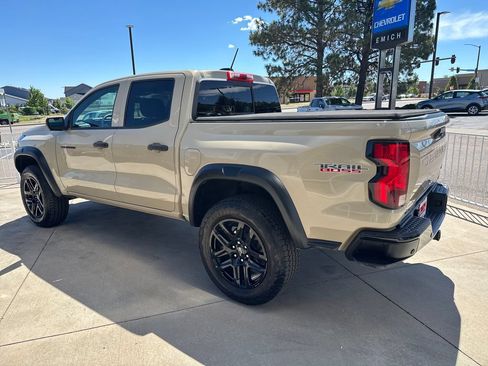Used 2023 Chevrolet Colorado Trail Boss w/ Technology Package AWD/4WD image 3