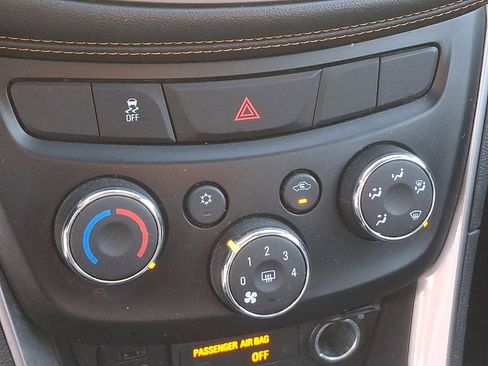 Used 2019 Chevrolet Trax LS w/ LPO, Protection Package image 15