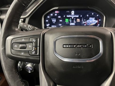 Used 2024 GMC Sierra 3500 Denali Ultimate image 31