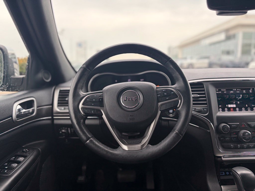 Used 2018 Jeep Grand Cherokee Limited AWD/4WD image 24