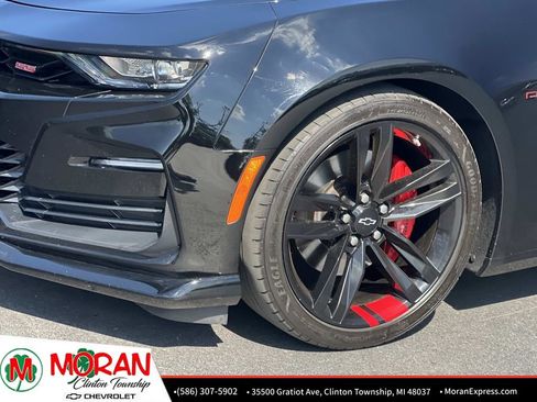 Certified 2024 Chevrolet Camaro SS w/ Redline Edition RWD image 11