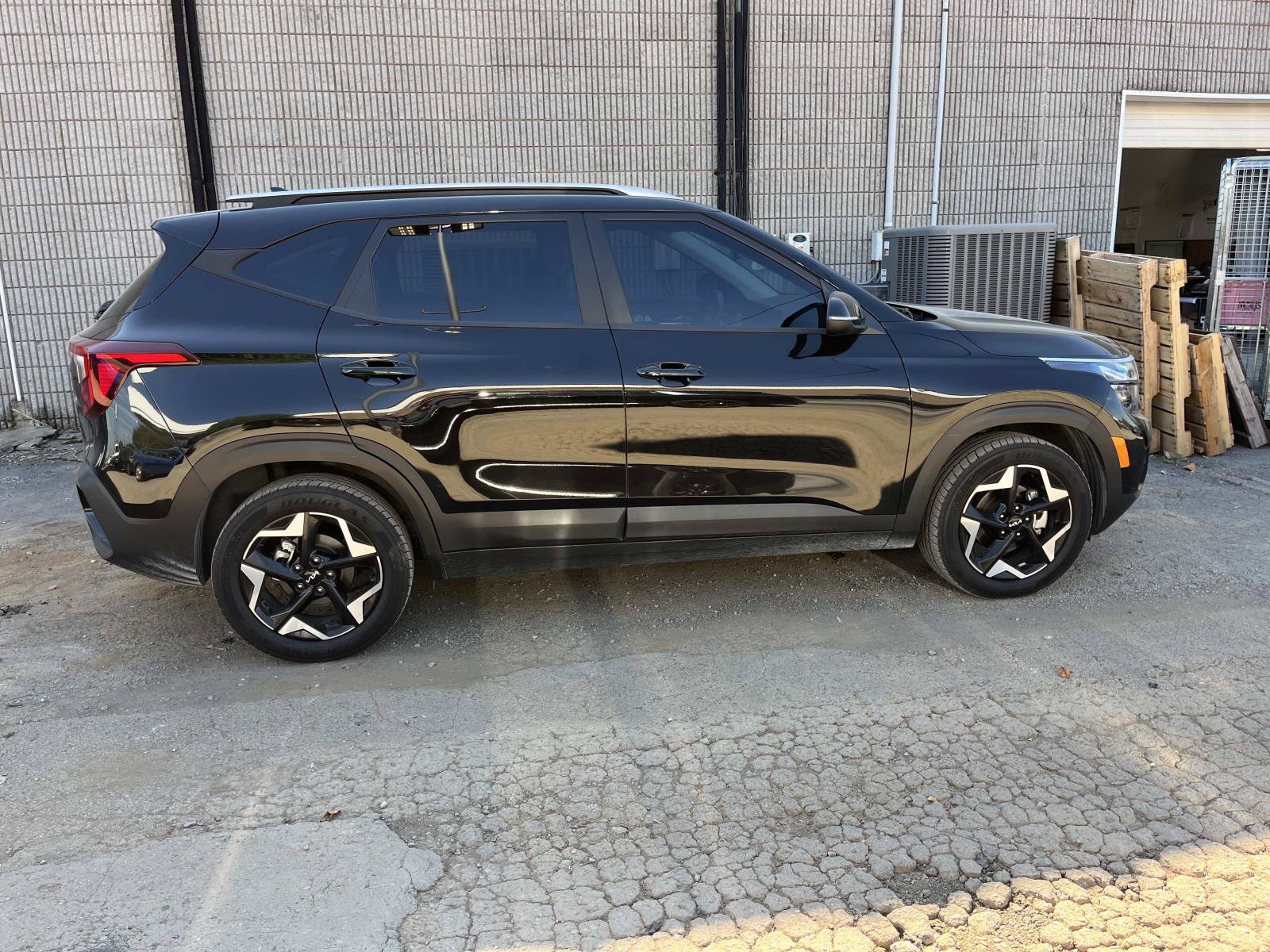 Used 2025 Kia Seltos S FWD image 6