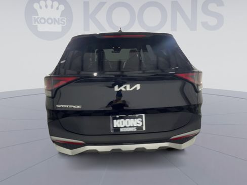 Used 2023 Kia Sportage EX FWD image 10