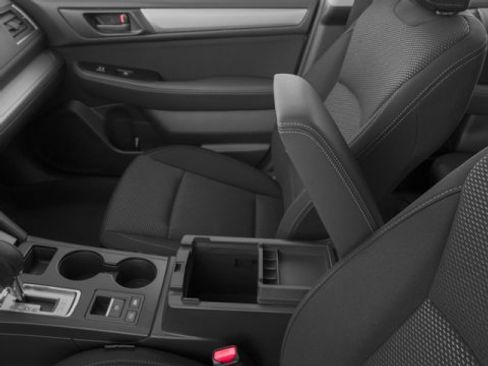 Used 2017 Subaru Outback 2.5i image 18