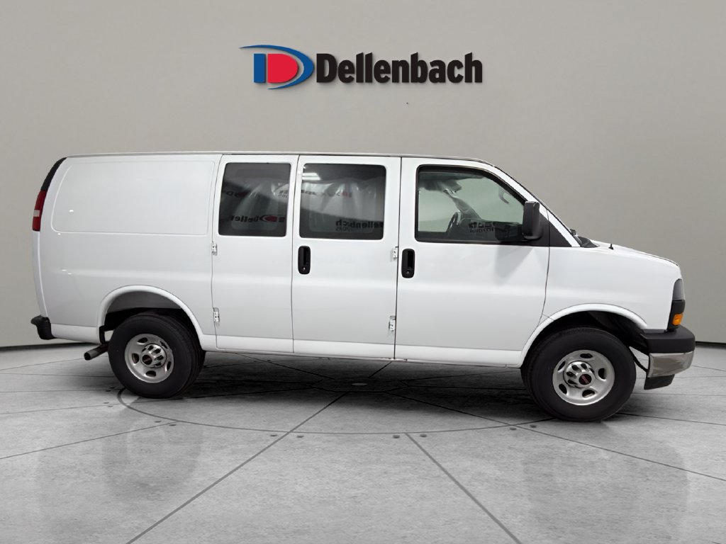 Used 2025 GMC Savana 2500 w/ Driver Convenience Package RWD image 6