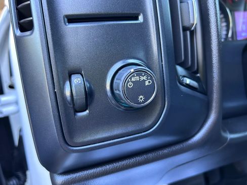 Used 2019 Chevrolet Silverado 2500 W/T w/ WT Convenience Package image 44