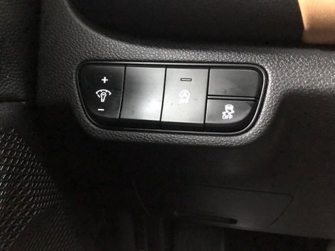 Used 2024 Kia Seltos EX image 22