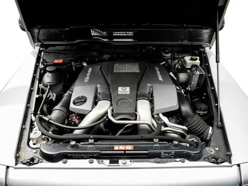 Used 2015 Mercedes-Benz G 63 AMG 4MATIC image 65