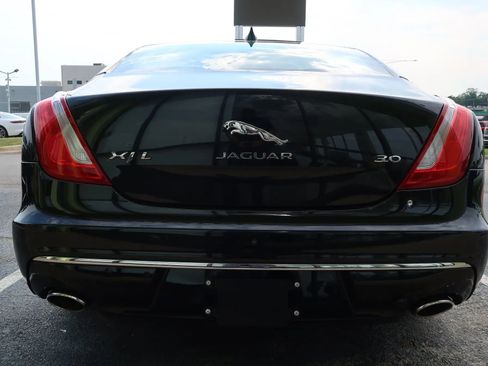 Used 2019 Jaguar XJ L Portfolio image 9