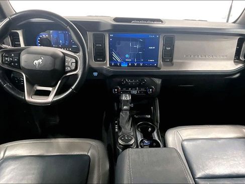 Used 2024 Ford Bronco Outer Banks AWD/4WD image 15