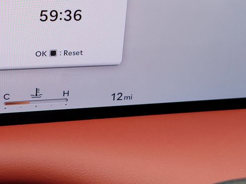 Used 2025 Genesis G80 2.5T Sport Prestige image 28