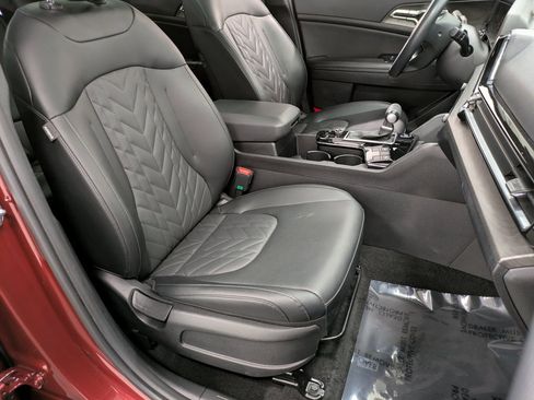 Used 2024 Kia Sportage X-Line w/ X-Line Premium Package image 27