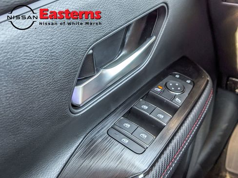 New 2025 Nissan Kicks SR w/ SR Premium Package image 32