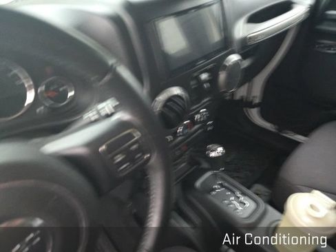 Used 2013 Jeep Wrangler Unlimited Sport AWD/4WD image 11