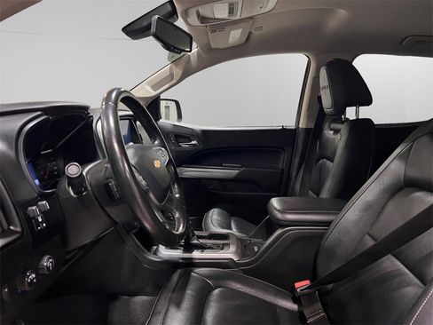 Used 2019 Chevrolet Colorado ZR2 image 24