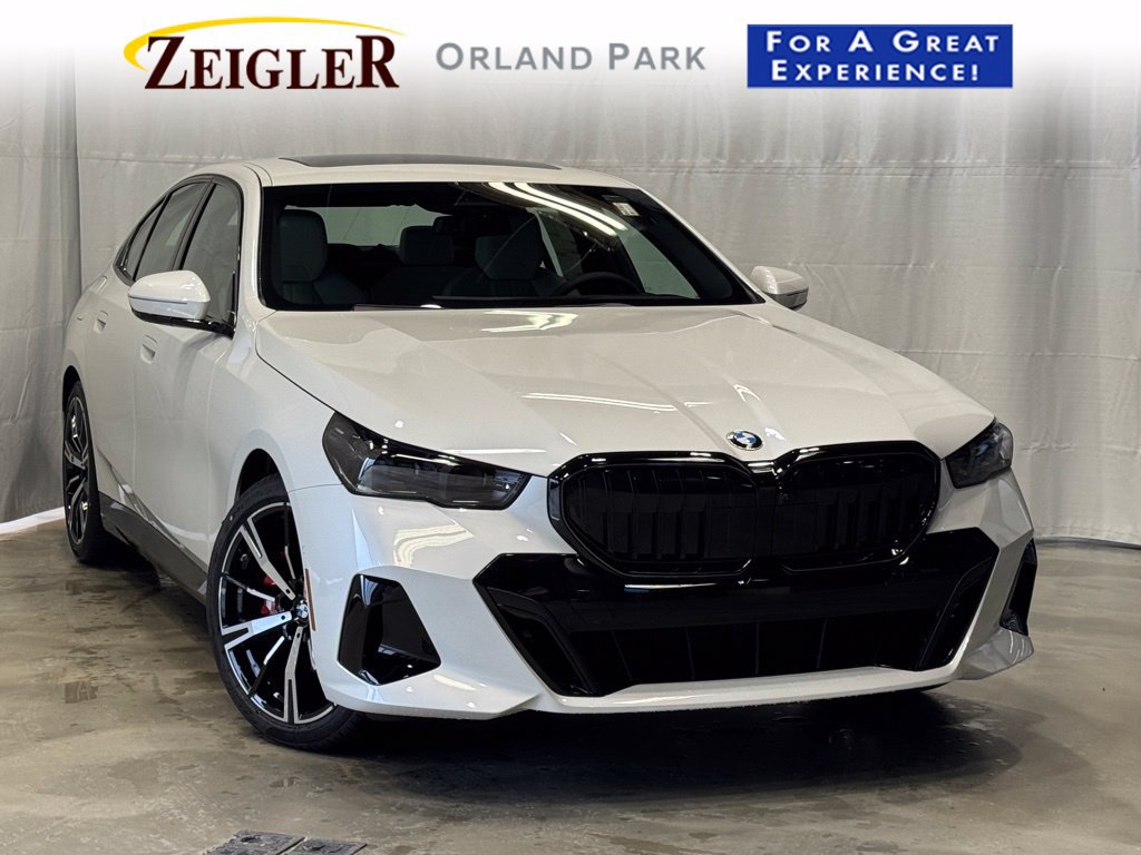 Used 2026 BMW 530i xDrive w/ M Sport Package AWD/4WD image 1