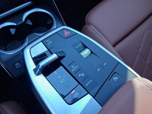 Used 2026 BMW X1 xDrive28i w/ Technology Package image 27