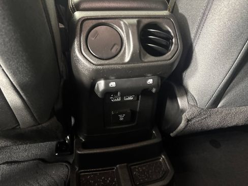 Used 2024 Jeep Wrangler Unlimited Sahara w/ Dual Top Group AWD/4WD image 26
