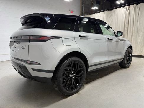 Used 2022 Land Rover Range Rover Evoque SE image 4