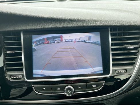 Used 2020 Buick Encore Preferred FWD image 13