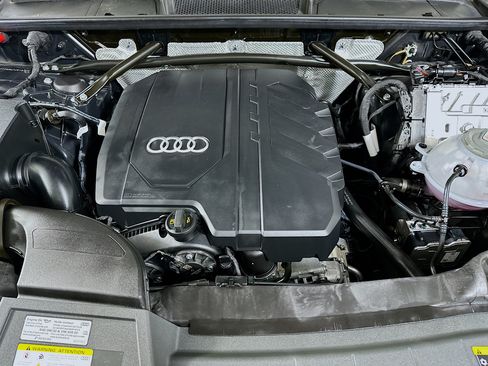 Used 2025 Audi Q5 2.0T Premium AWD/4WD image 34