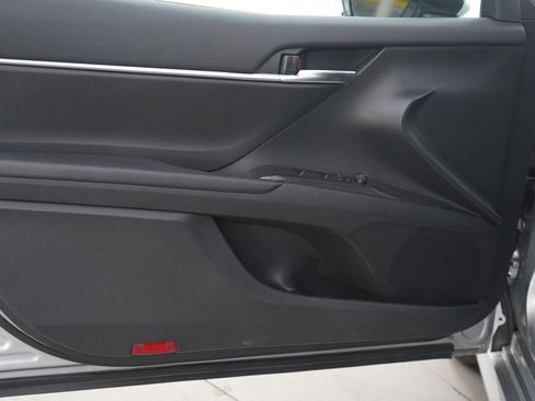 Used 2024 Toyota Camry LE image 17