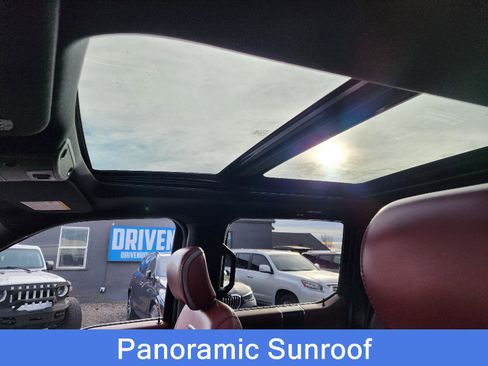 Used 2018 Ford F150 Platinum w/ Technology Package image 11