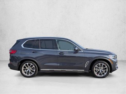 Used 2019 BMW X5 xDrive40i w/ Convenience Package AWD/4WD image 4