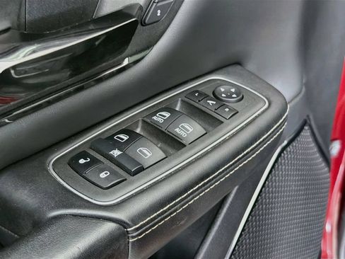 Used 2022 RAM 1500 Limited w/ Body Color Bumper Group AWD/4WD image 22