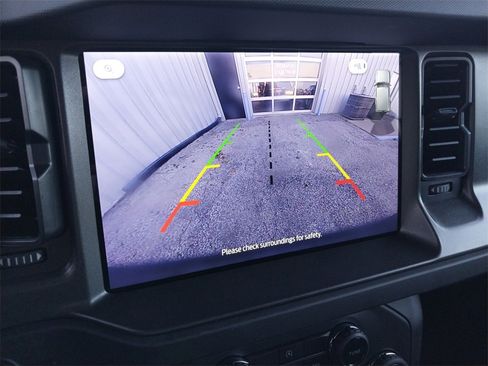 Used 2025 Ford Bronco Big Bend image 16